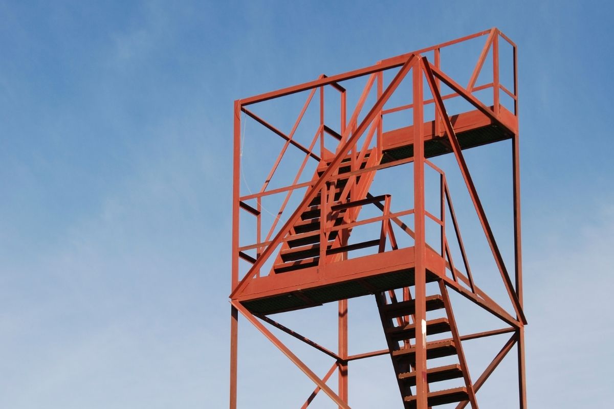 Safety Focus: Preventing Falls From Scaffolds and Ladders